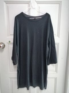 (Category: ) located in . Submitted by blushpreloved (Listing ID 1231033227, Image 1). Description: .