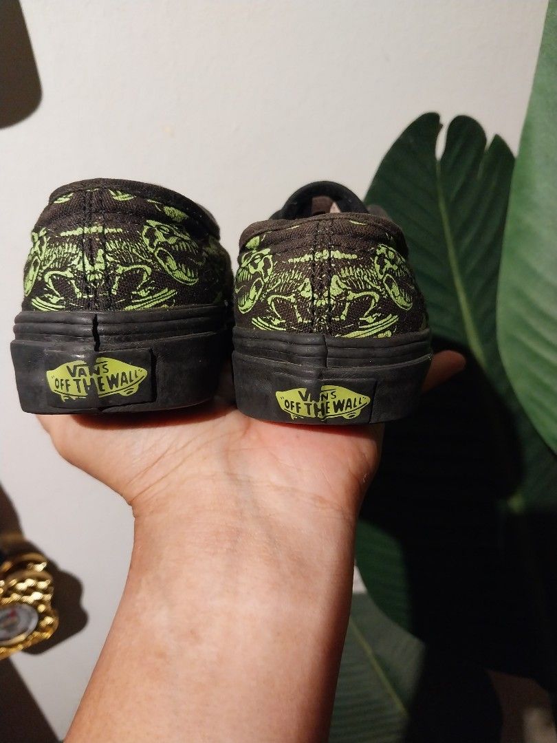 Vans Dinosaur 18.5cm, Babies & Kids, Babies & Kids Fashion on Carousell