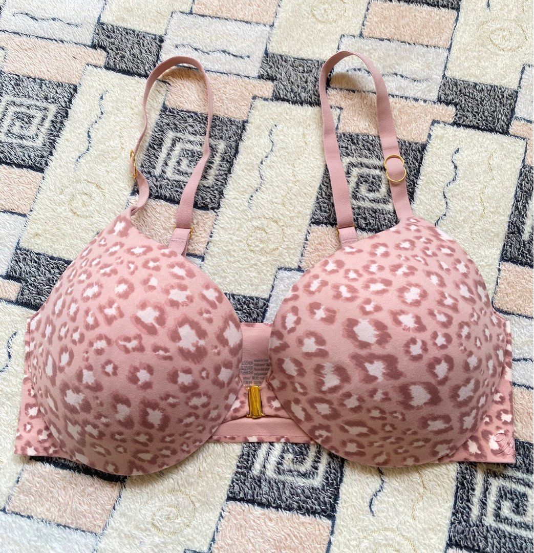 36C] Victoria's Secret VERY SEXY Lace Shimmer Push-Up Bra, Women's Fashion,  New Undergarments & Loungewear on Carousell
