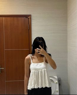 (Category: ) located in . Submitted by yishuxx (Listing ID 1230925612, Image 1). Description: .