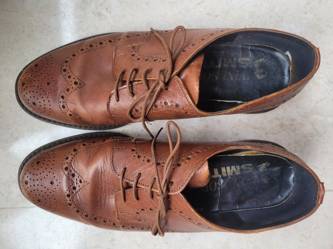 Windsor Smith Leather shoes Size 8.5, Men's Fashion, Footwear, Dress Shoes  on Carousell
