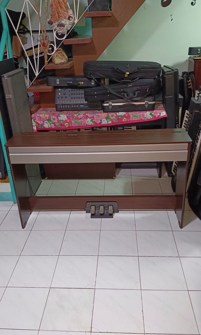 Yamaha arius ydp s30 digital piano (Category: Musical Instruments) located in Paranaque City. Submitted by yourhonorvoy (Listing ID 1230964743, Image 2). Description: Yamaha ydp s30 digital piano 25k only With adapter only(auto volts) With bench With dents and scratches 👌Fresh internal parts 👍Bagong linis at regrease ko ang keyboard(smooth playing) 👍Payment thru cash, bank transfer, gcash or in any remittance center 🚚We do shipping👍via lalam