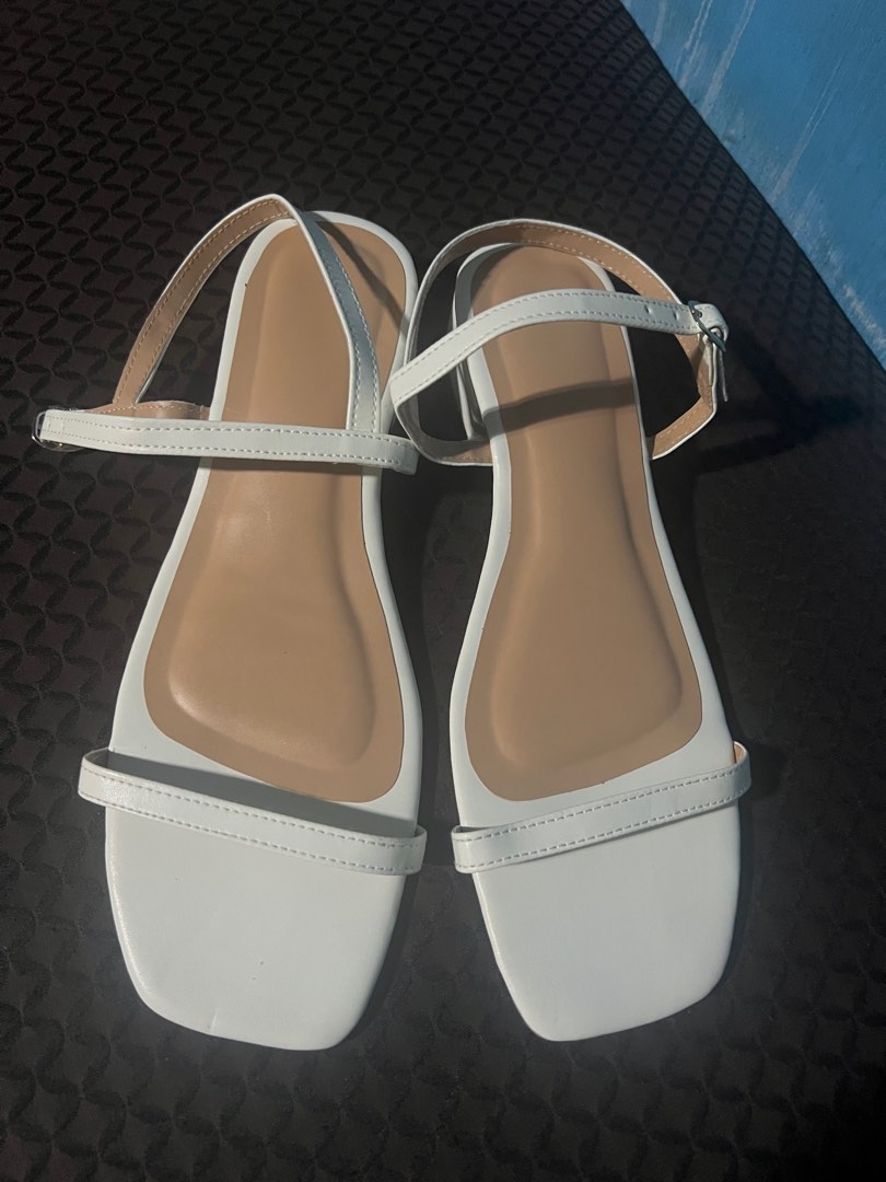 12 Pairs Women Sandals Summer Flat Ankle T-Strap Thong Elastic Comfortable  Beach Shoes Sandal Color Silver Size 5 -10 - Women's Sandals - at -  alltimetrading.com