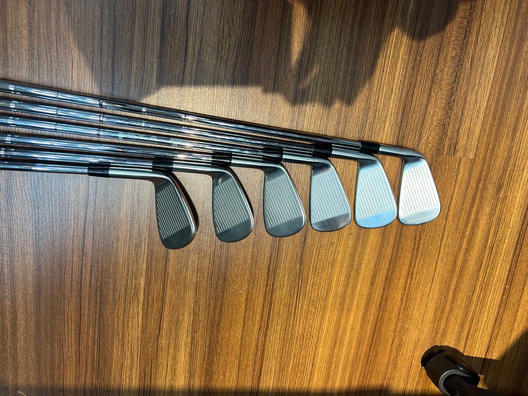 2020 Taylormade P790 Forged Irons (5-P) (6 Pieces) [With Premium 