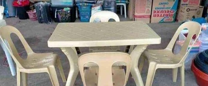 4 SEATER DINING SET SWISS/FUSHON (Category: Table Linen & Textiles) located in Quezon City. Submitted by uno_store (Listing ID 1235060759, Image 2). Description: !! DINING SET !! SALE SALE SALE Swiss Table Fushon monoblock chairs P 2180 PM fir details and deliveries +639669963543.
