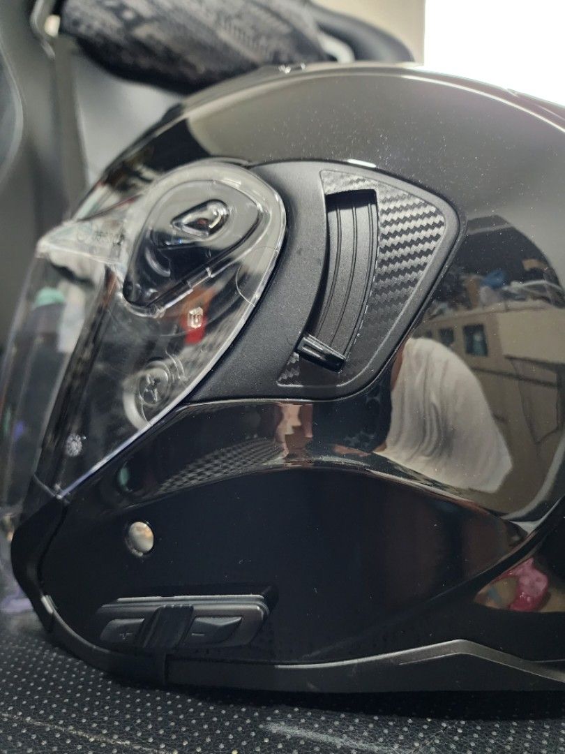 [6 mths old] Kabuto Exceed V helmet with Sena 3S+ comms , Motorcycles