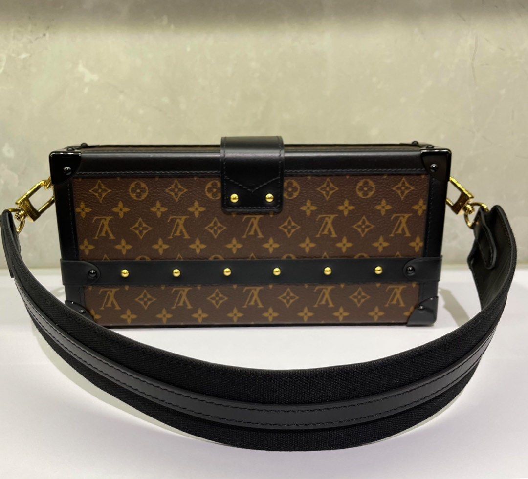 LOUIS VUITTON Monogram Petite Malle East West Black 1069426