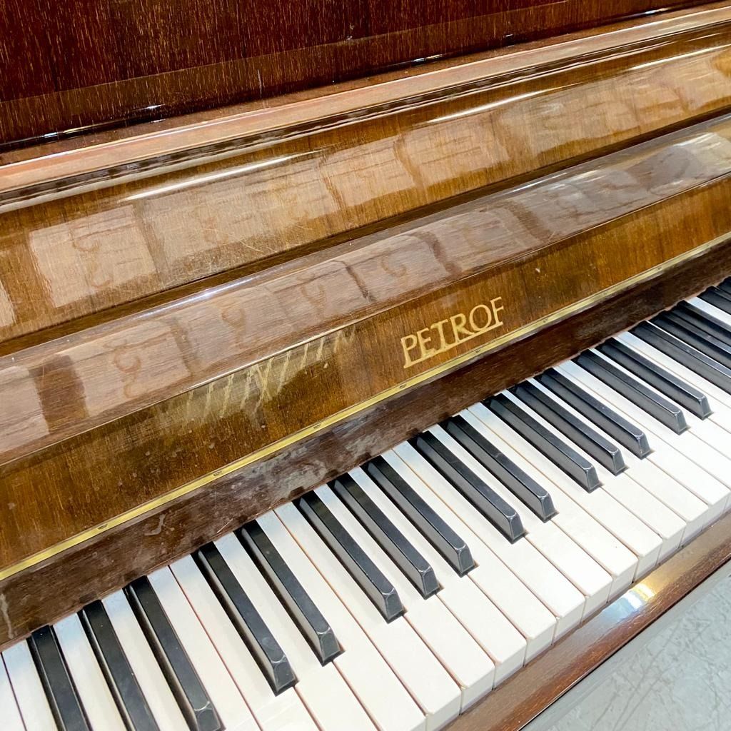 Petrof piano outlet second hand