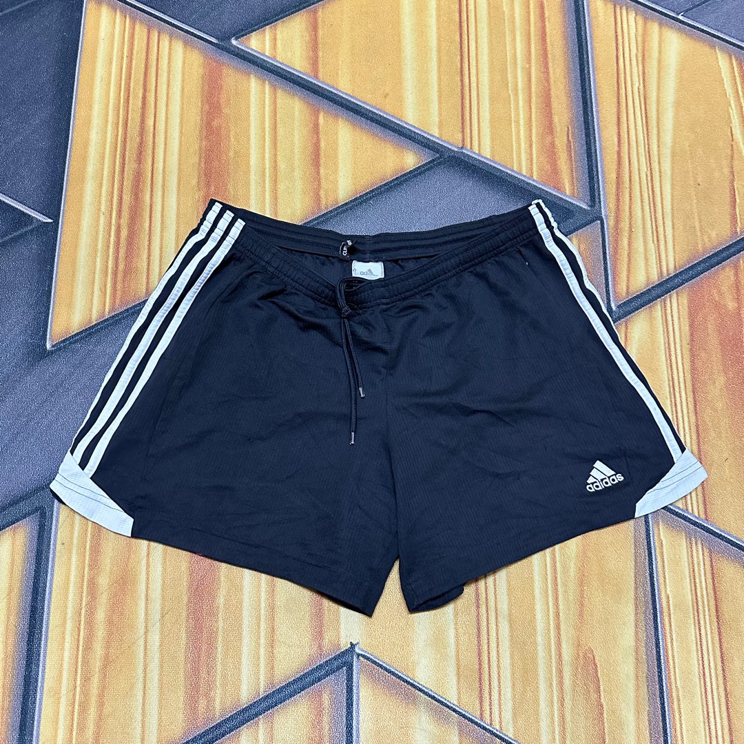 Short sale adidas pants