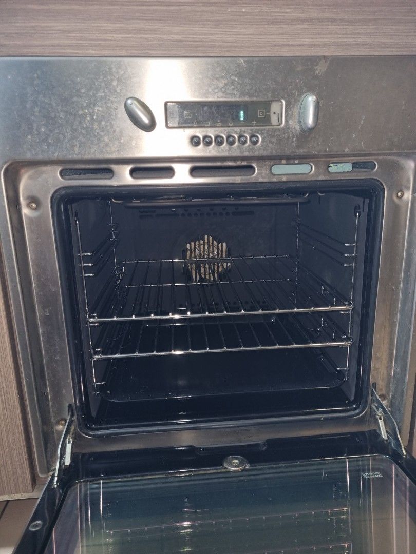 ARISTON Oven, TV & Home Appliances, Kitchen Appliances, Ovens