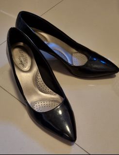 (Category: ) located in . Submitted by only.the.goodstuff (Listing ID 1234976619, Image 1). Description: .