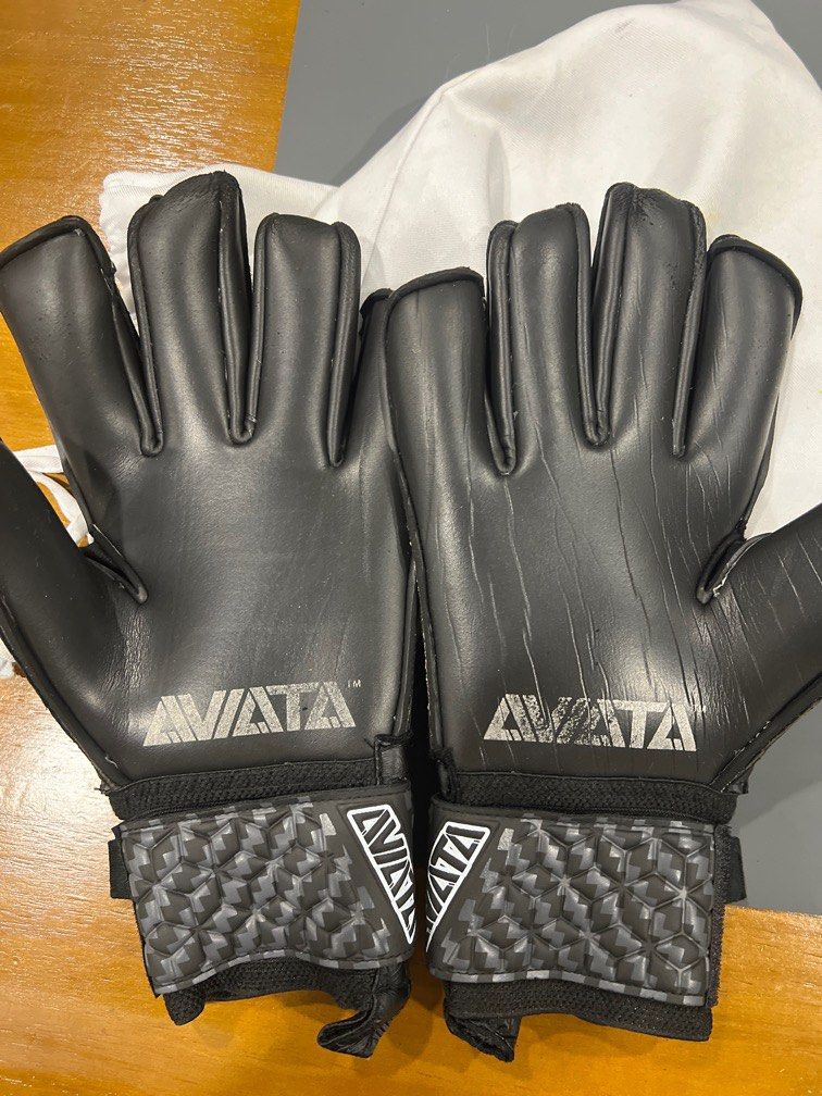 Goalkeeper gloves cheap size 9