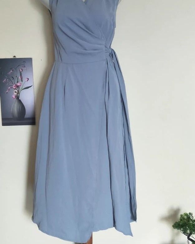 Baby Blue wrap midi Dress premium like new on Carousell