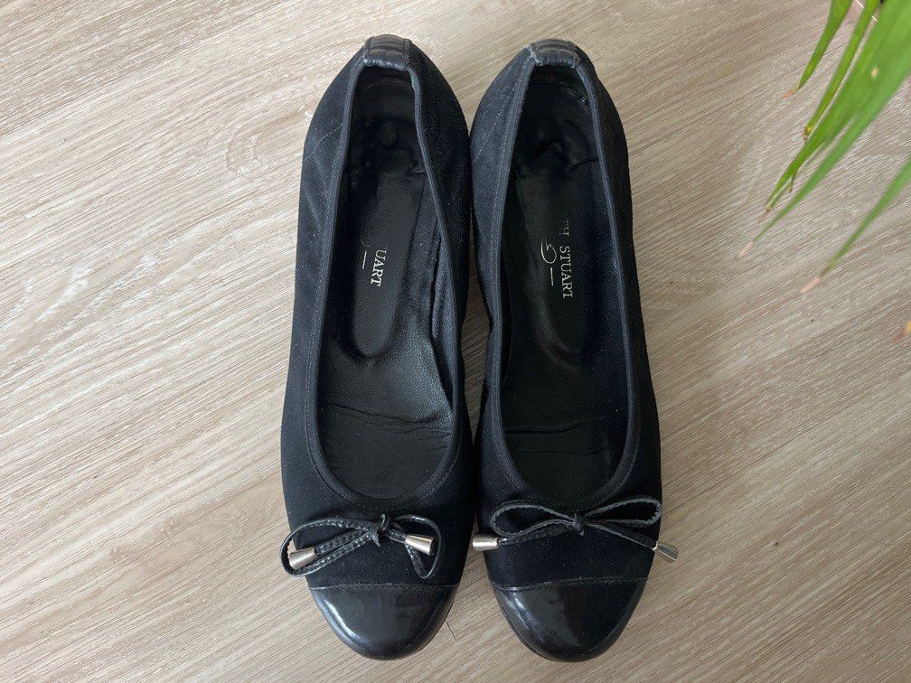 Black repetto like flat Women s Fashion Footwear Flats on Carousell