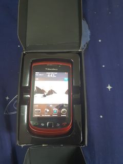 BLACKBEERY  TORCH 9800 LIKE NEW FULL SET touch with Qwerty pad  fine working @ 189$ fixed price