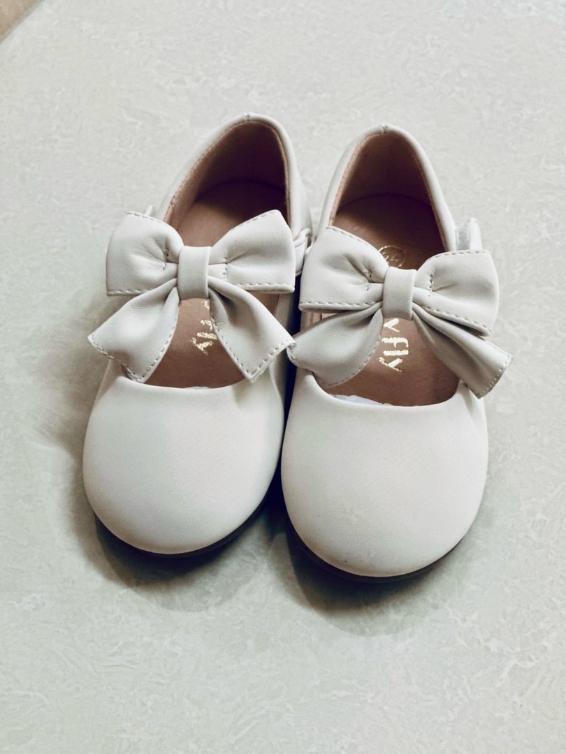 Brand New Baby Girl shoes Cream
