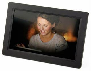 C0502 Bush 9" Digital Picture Frame DF910