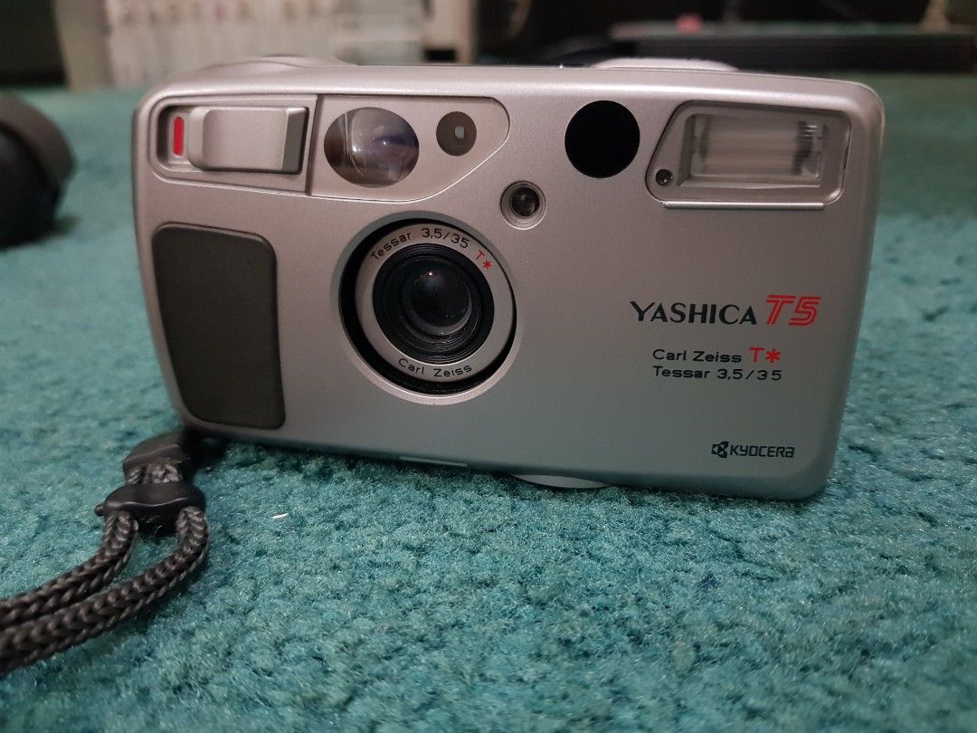 Camera analog Yashica T5 on Carousell