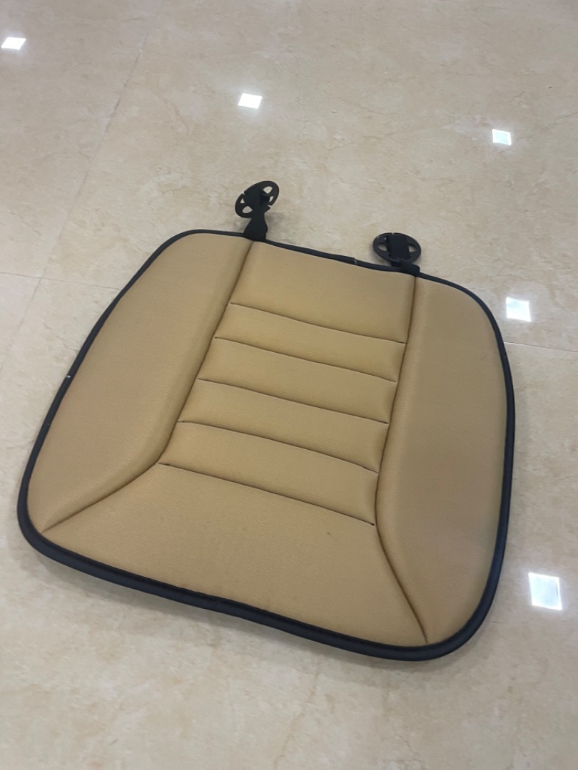Car seat, Car Accessories, Accessories on Carousell