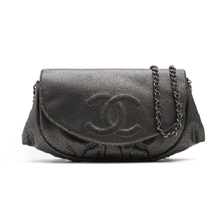 Chanel Stingray Caviar shoulder/purse on Carousell