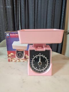 Chef BLUSH scales vintage in original box made in Hong Kong
