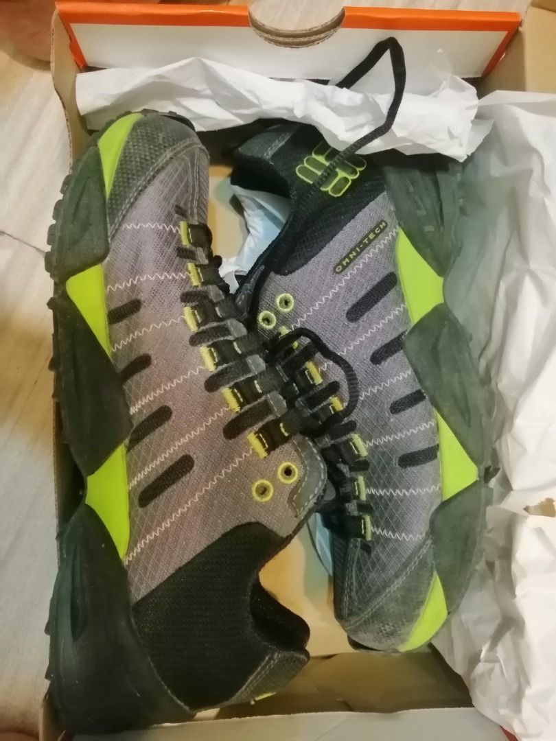 Columbia contour comfort store shoes