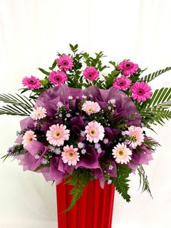 (Category: ) located in . Submitted by normaflowers (Listing ID 1235018780, Image 1). Description: .