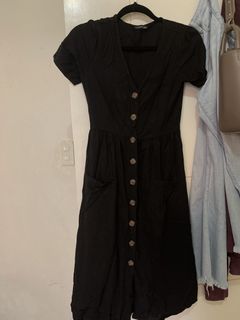 (Category: ) located in . Submitted by decluttering.pieces (Listing ID 1235001804, Image 1). Description: .