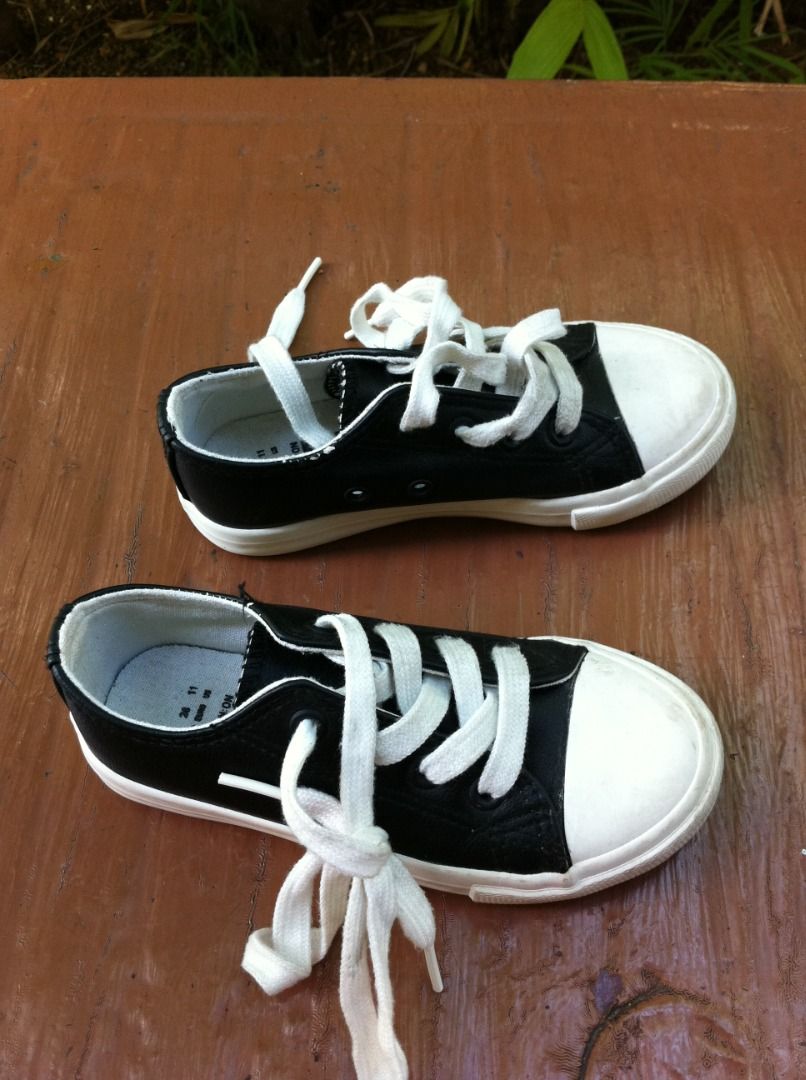 Cotton On Kids. Sneakers. Size EU 28 US 10 UK 11. About 1 year plus seldom use. I