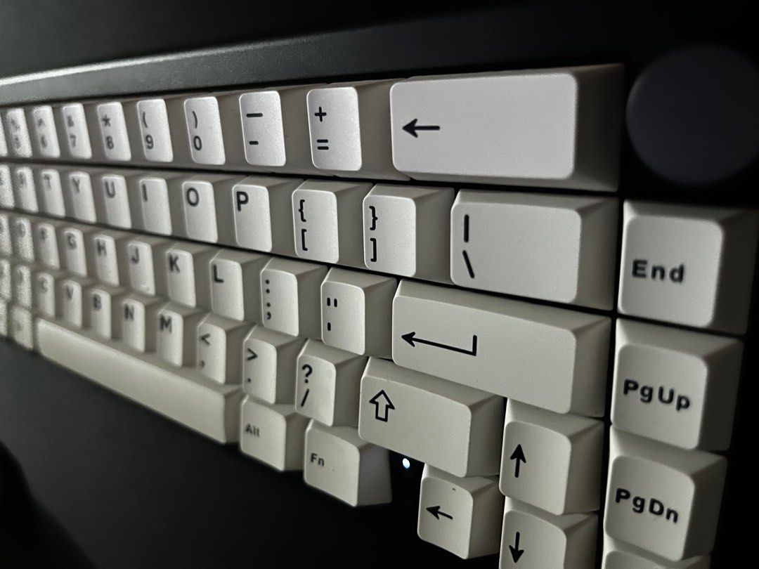CREAMY THOCKY Keyboard! Modded GMK67 x OffWhite keycaps (05/07/2023