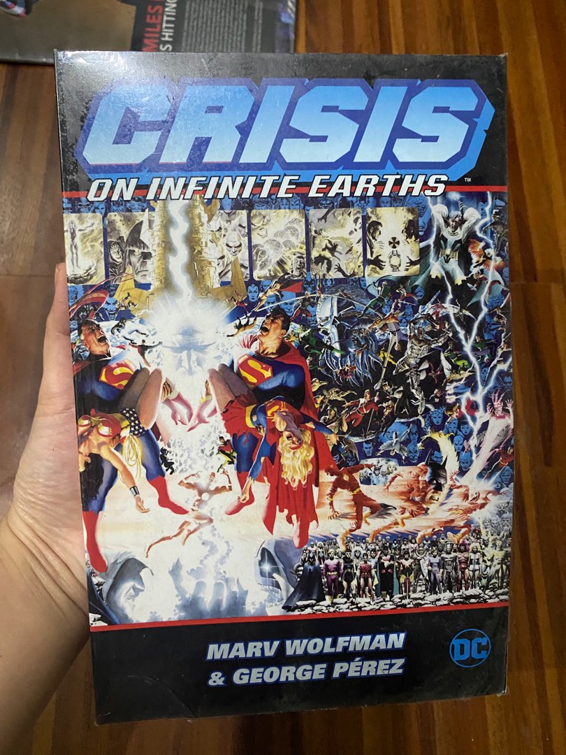 dc-comics-crisis-on-infinite-earths-on-carousell