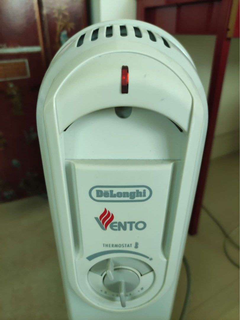 Delonghi Vento oil heater / radiator, 家庭電器, 冷氣機及暖風機 Carousell