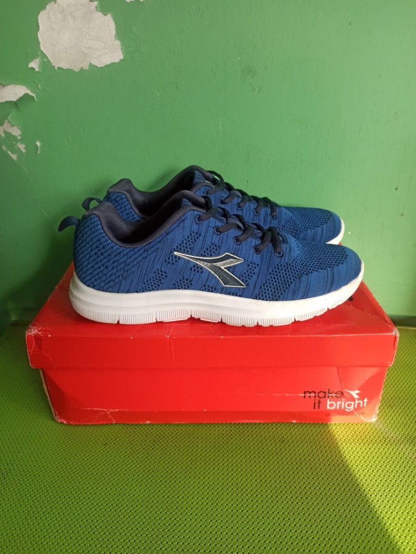 Diadora eon hotsell