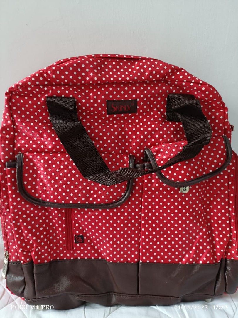 Skinly discount diaper bag