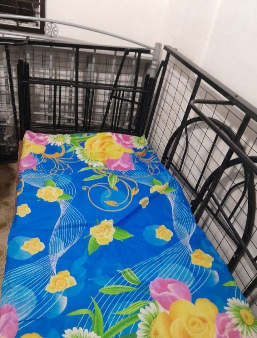 Double deck bed frame, Furniture & Home Living, Furniture, Bed Frames