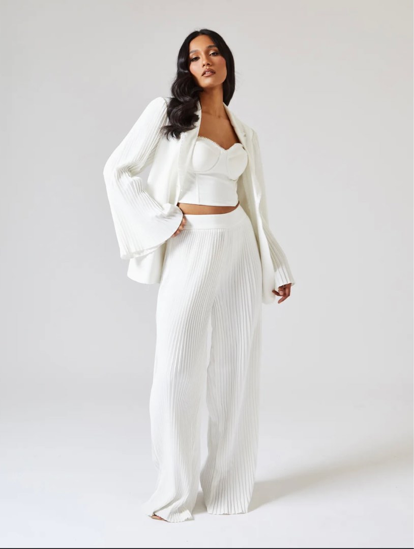 Happiness İstanbul Women's White Pleated Palazzo Trousers UL00013 - Trendyol