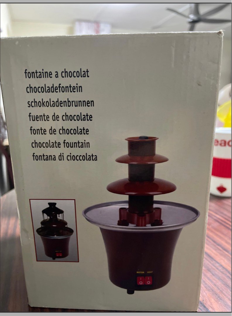 Electronic Chocolate Fondue fountain (repost), TV & Home Appliances, Kitchen  Appliances, Other Kitchen Appliances on Carousell