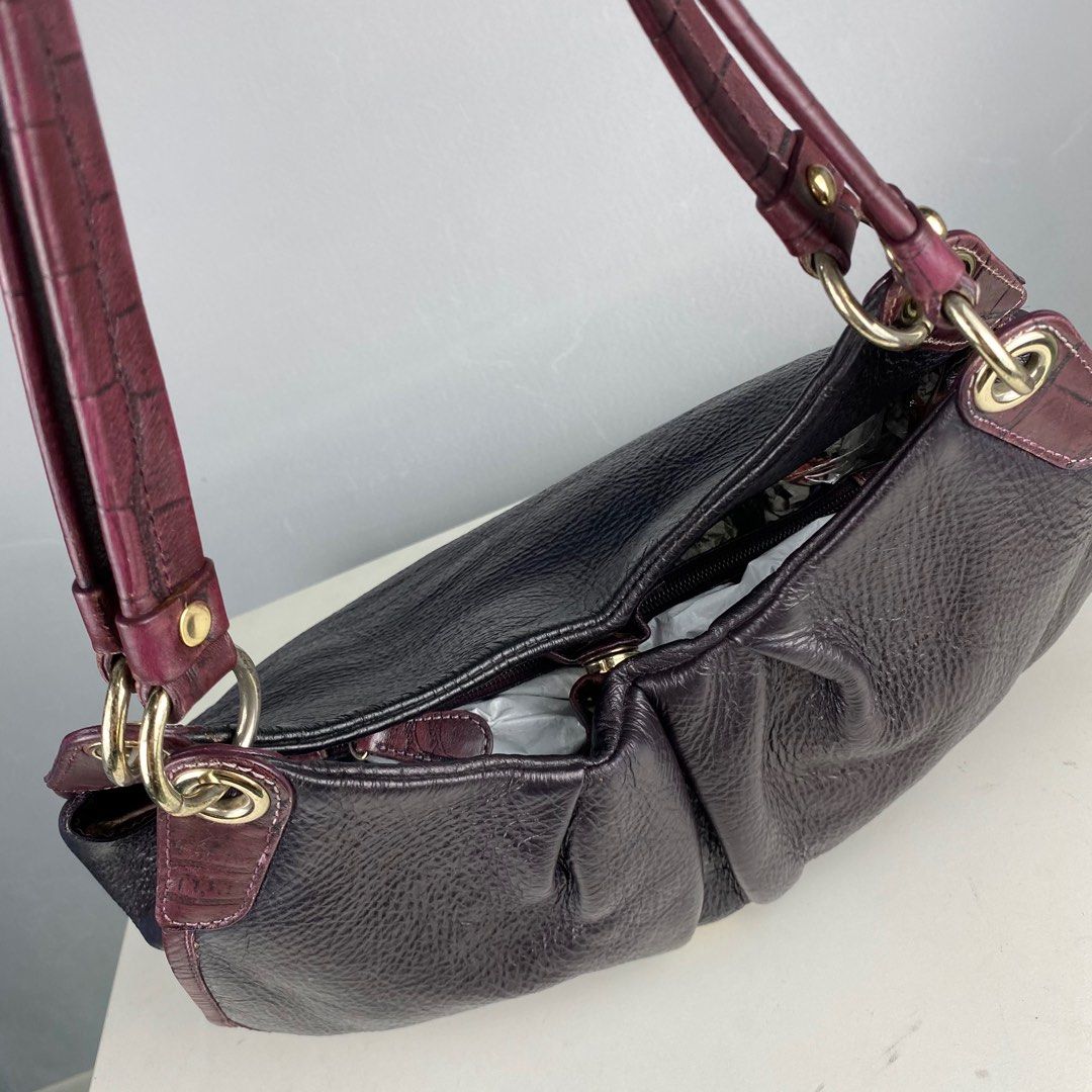 ESQUIRE Shoulder Bag, Women's Fashion, Bags & Wallets, Shoulder Bags on