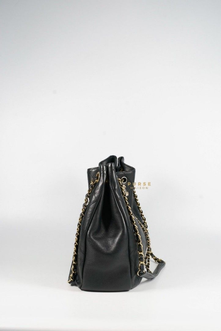 Chanel Black Distressed Veau Grain Drawstring Hobo Bag Gold Hardware, 2019  Available For Immediate Sale At Sotheby's