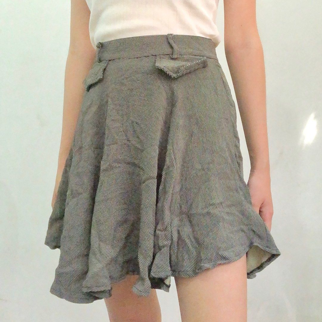 flowy skirt with shorts inside, Women's Fashion, Bottoms, Skirts on