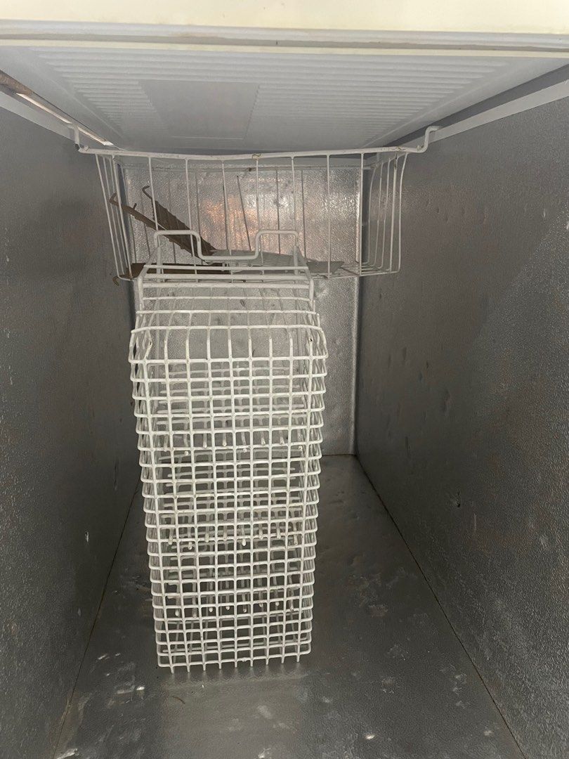 FUJIDENZO IFC20A 20 CU. FT INVERTER CHEST FREEZER, TV & Home