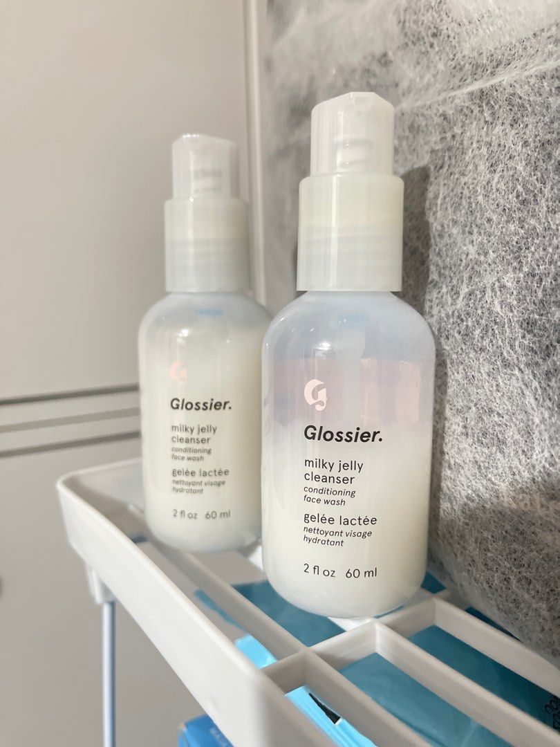 Glossier Milky Jelly Cleanser (Category: Face Care) located in Makati City. Submitted by fromshopgigi (Listing ID 1235075082, Image 1). Description: Brand new.