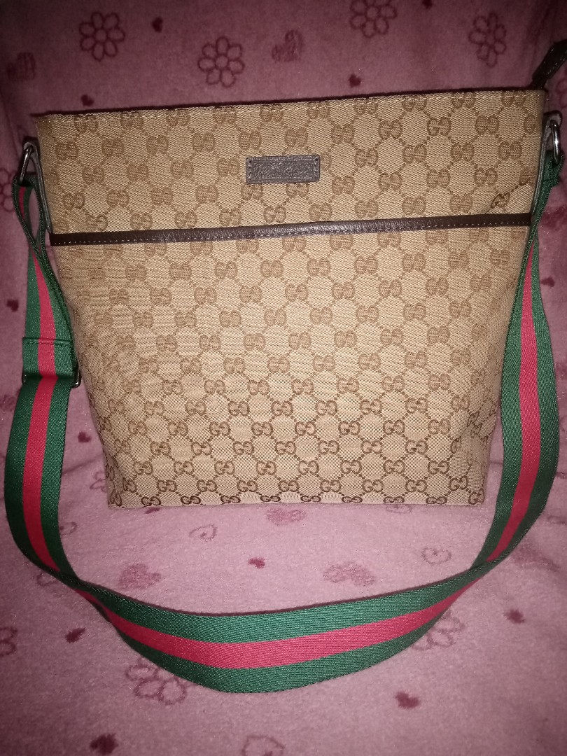 Gucci Sling Bag on Carousell