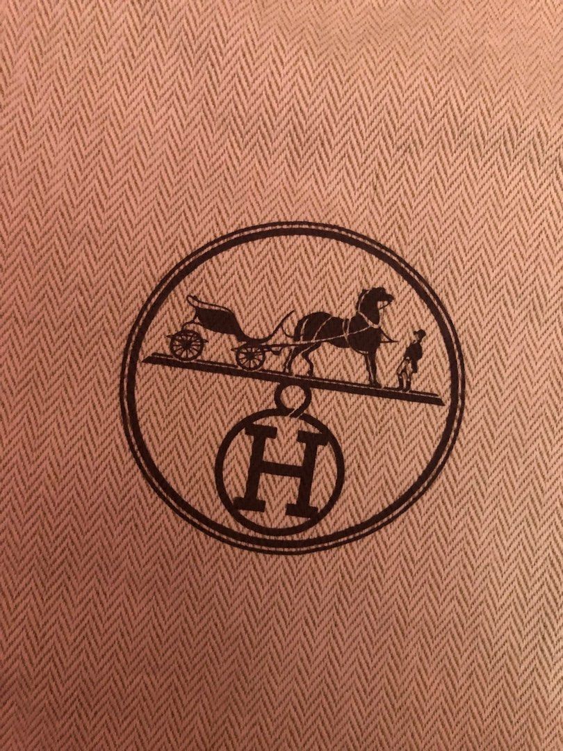 Hermes dust bag 7.5x13 (Category: Luxury Accessories) located in Manila. Submitted by marisianshop (Listing ID 1234995363, Image 2). Description: Hermes dust bag 7.5x13.