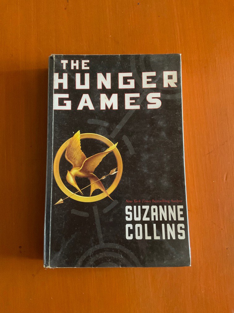 Hunger Games novel book by Suzanne Colins on Carousell