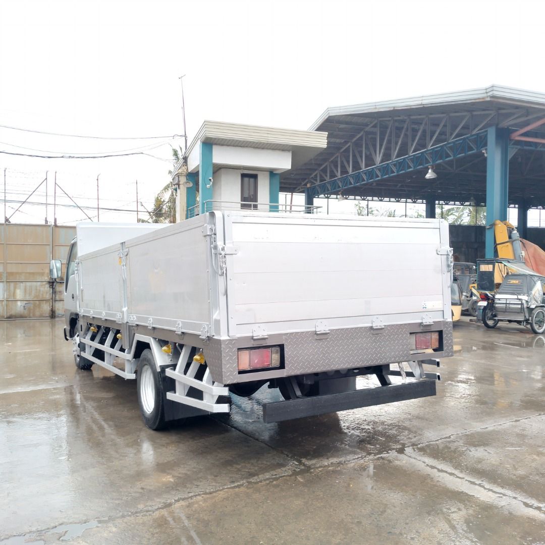 ISUZU ELF NPR DROPSIDE, Special Vehicles, Heavy Vehicles on Carousell