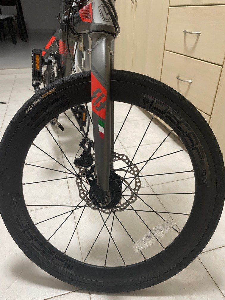 Java Fit 20” (Category: Bicycles) located in Singapore. Submitted by ragana (Listing ID 1235117139, Image 3). Description: Only cycled with it less than 5 times. Original plastic cover are still intact. Well maintained. Accessories are not included..