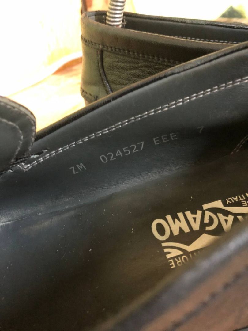 KASUT SALVATORE FERRAGAMO CODESF052, Men's Fashion, Footwear, Dress