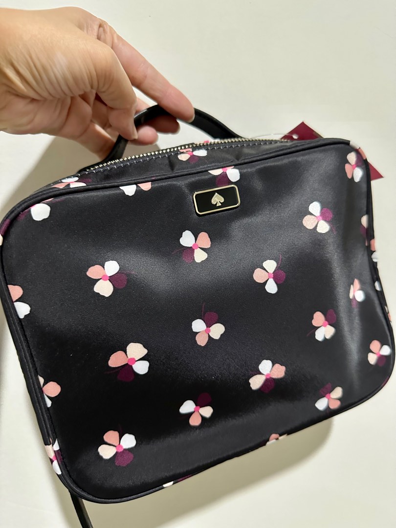 Kate spade 2025 travel pouch