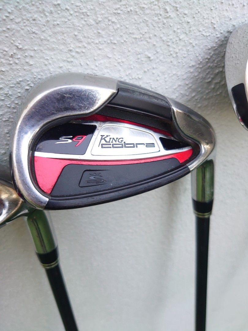 King Cobra S9 irons 6 Club Set with Cobra Golf Bag Sports
